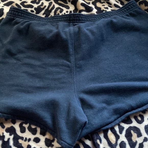 Abercrombie shorts - Picture 5 of 5